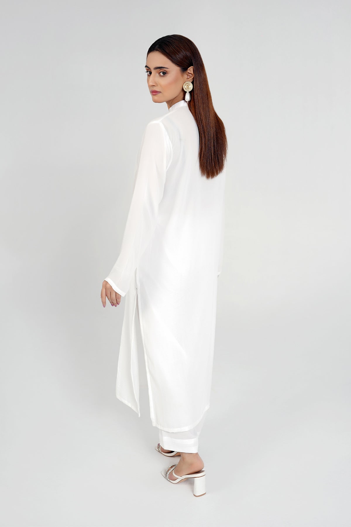 White Elegent Dress