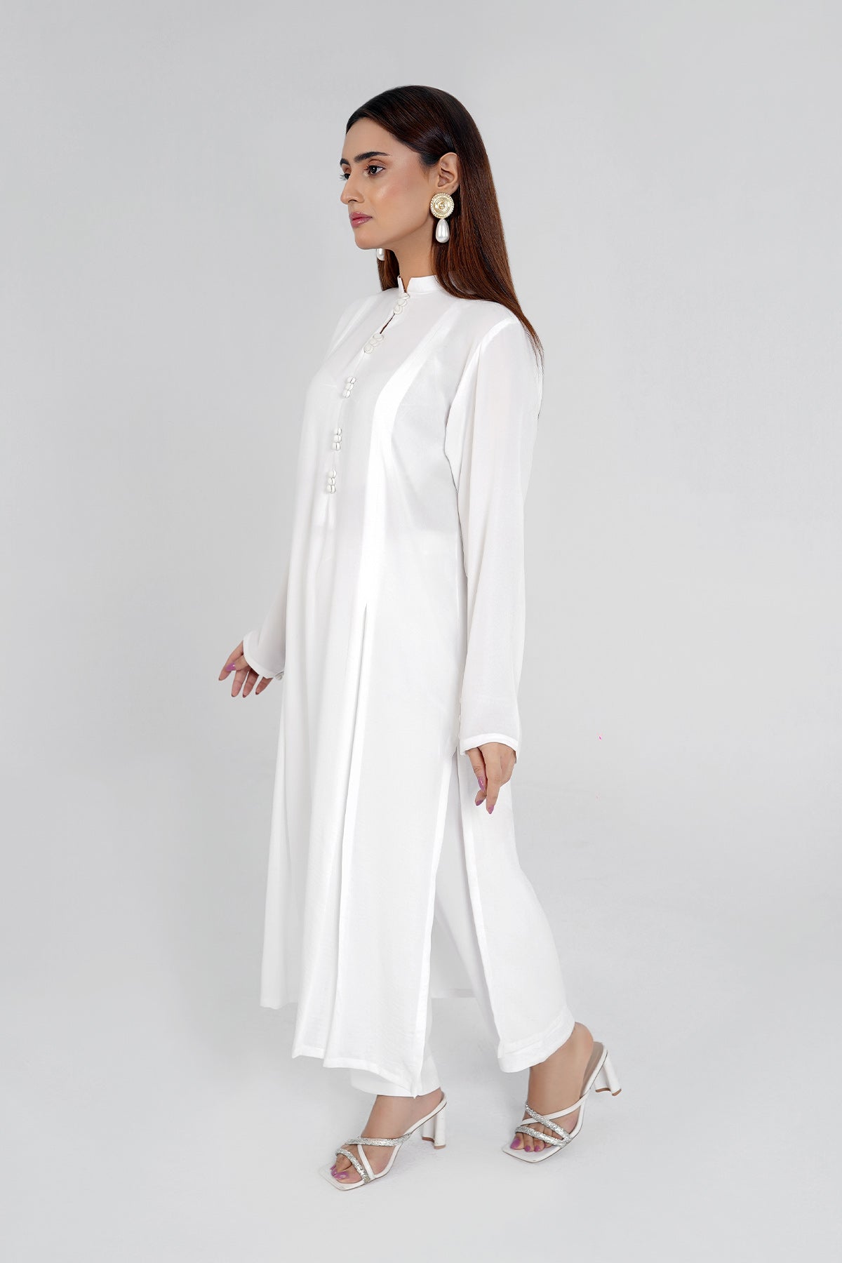 White Elegent Dress